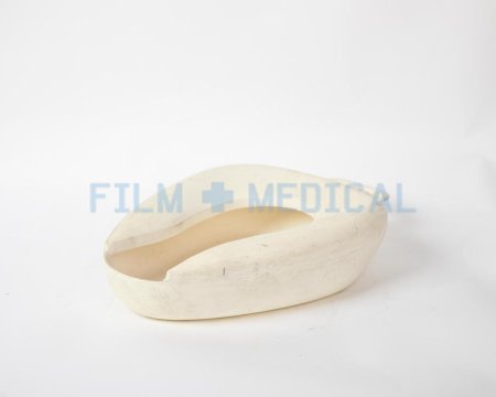 Bed Pan in Plastic